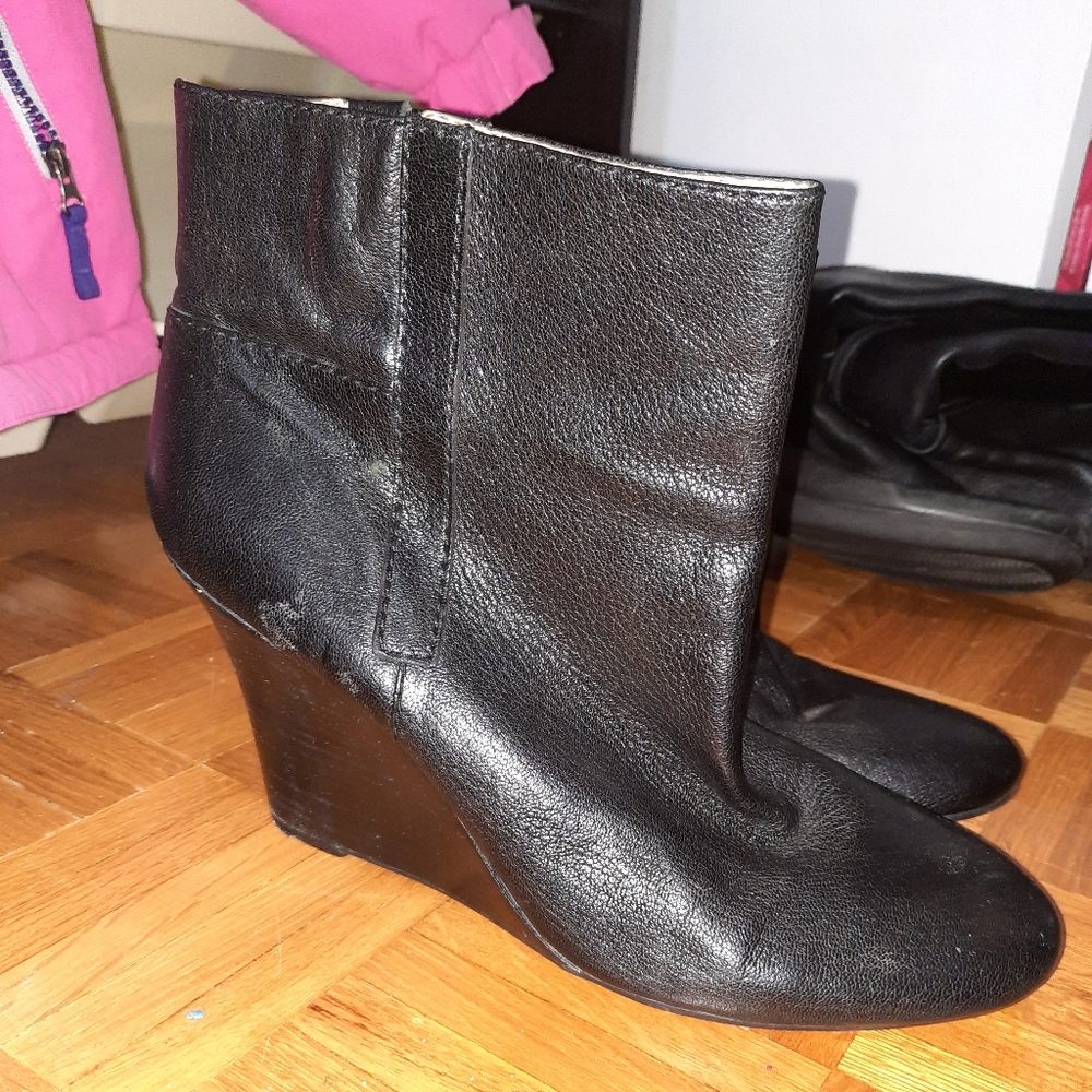 Nine West Ankle Boot 12M Black Like New